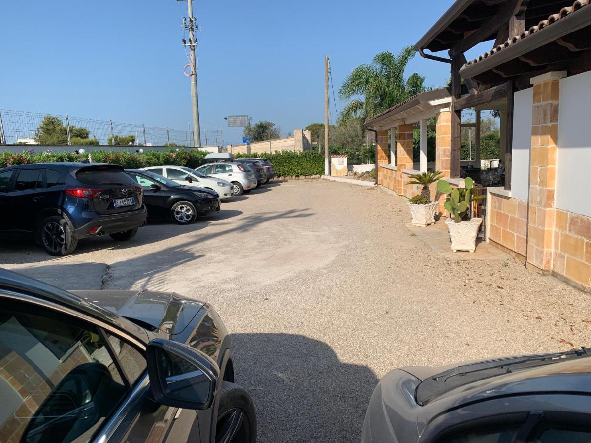 Coral B&B Porto Cesareo Eksteriør bilde